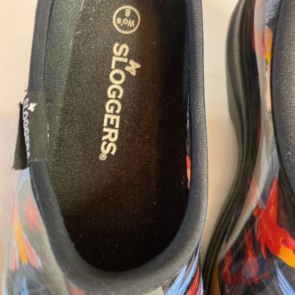 Sloggers women’s size 8 slip on multicolored, hummingbird design - Picture 5 of 6